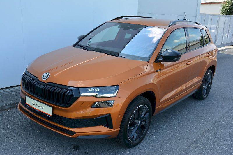 Škoda Karoq (2025) 2.0 TSI 140 KW 4x4 SportLINE D - fotka 9 z 27