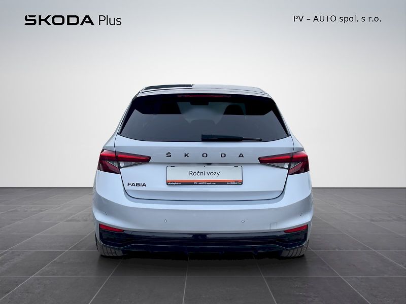 Škoda Fabia (2024) 1.0 TSI 81kW Monte Carlo - fotka 30 z 34