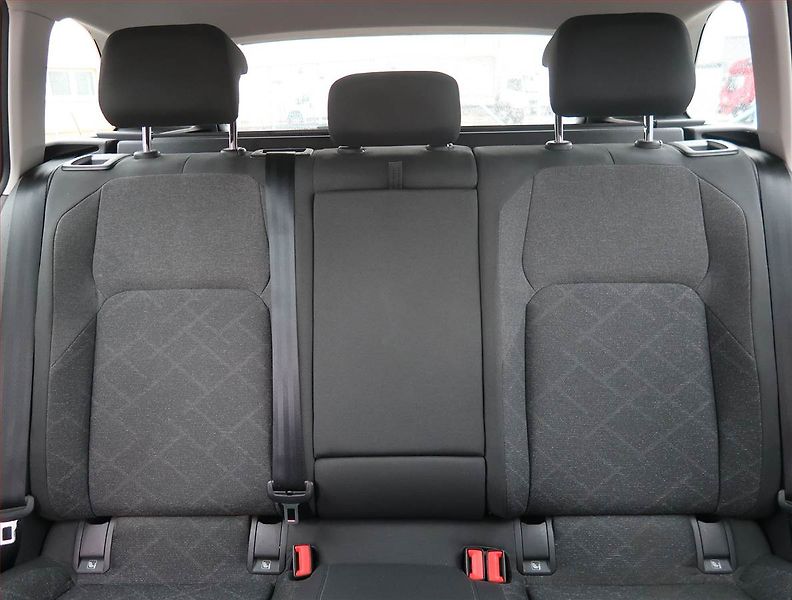 Volkswagen Golf (2021) 1.5 eTSI, Automat, Tempomat - fotka 10 z 19