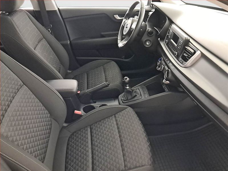 Kia Rio (2021) 1.2 DPI, ČR,1.maj, Serv.kniha - fotka 9 z 18
