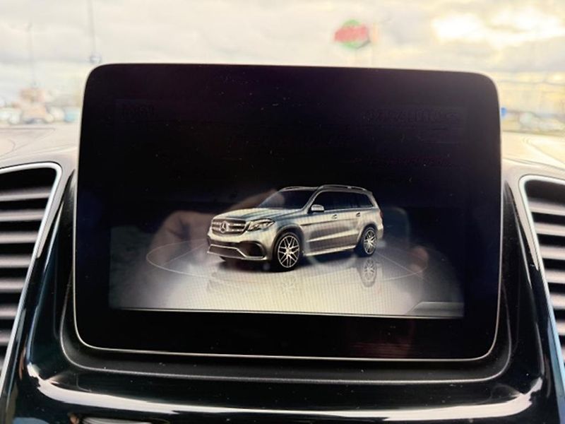 Mercedes-Benz GLS AMG GLS 63 úprava BRABUS - fotka 42 z 48