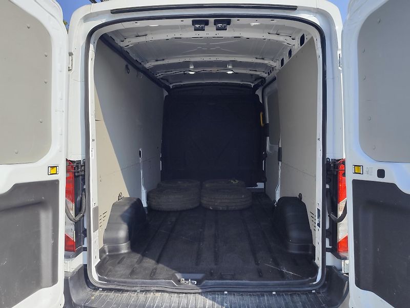 Ford Transit (2023) - fotka 15 z 19