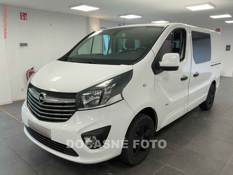 Opel Vivaro (2018) 1.6CDTi 5míst, 107kW, autoAC - fotka 2 z 11