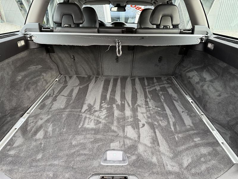Volvo V70 1,6i T4 132kW OCEAN RACE - fotka 13 z 45