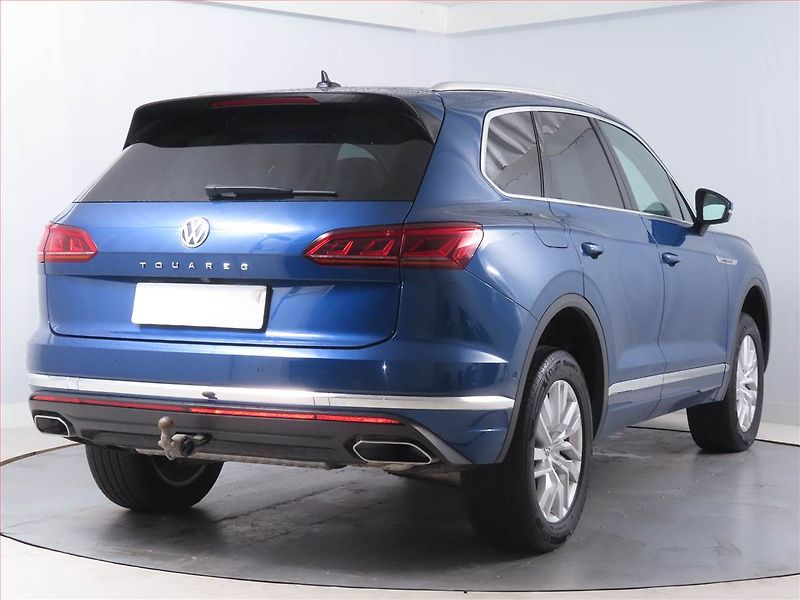 Volkswagen Touareg (2018) 3.0 TDI - fotka 5 z 22