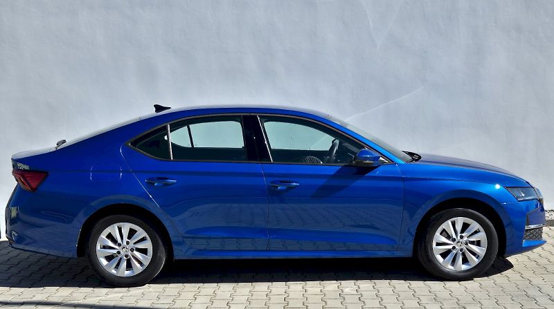 Škoda Octavia (2025) Selection 1.5TSi 110kW 6°manuá - fotka 9 z 29