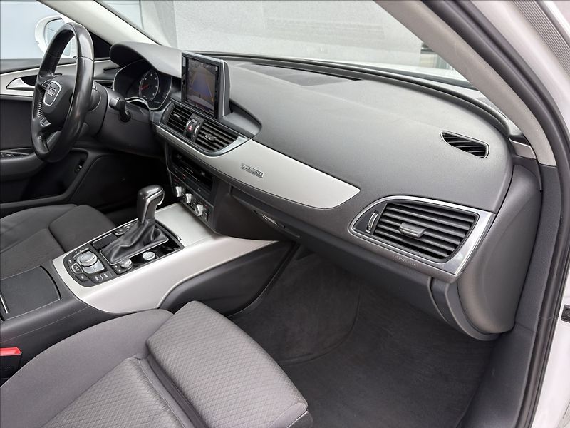 Audi A6 3,0 160 kw ČR 4x4 serviované - fotka 25 z 29