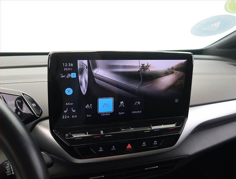 Volkswagen ID.5 (2023) Pro Perf. (82 kWh), SoH 93% - fotka 21 z 32