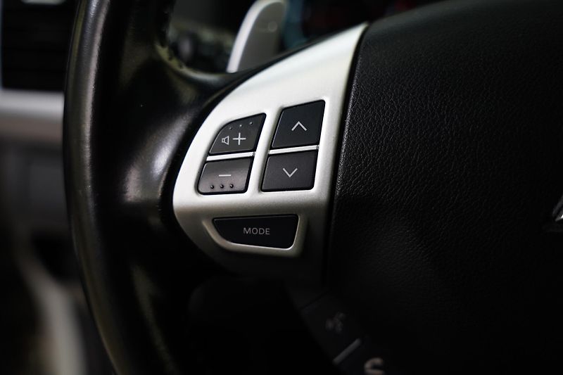 Mitsubishi Outlander - fotka 14 z 22