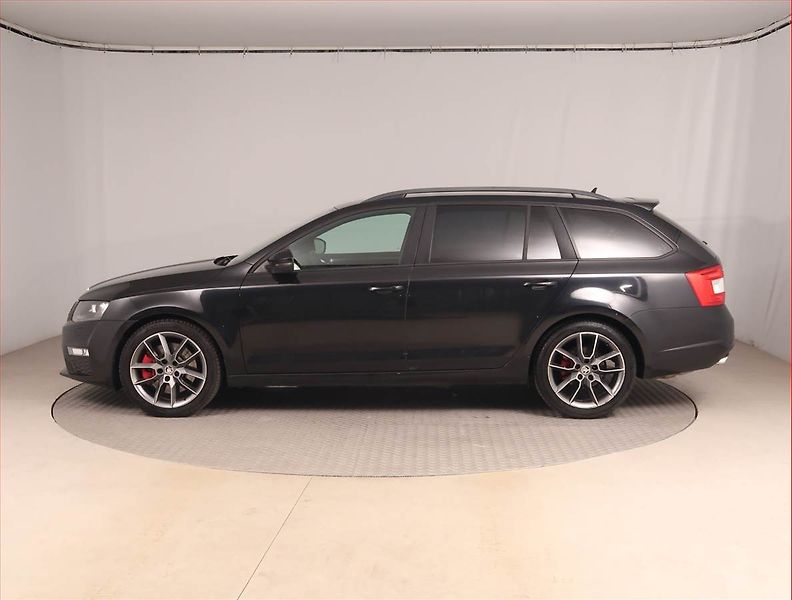 Škoda Octavia (2013) 2.0 TDI, Kůže, Navi, Bi-Xenony - fotka 3 z 15