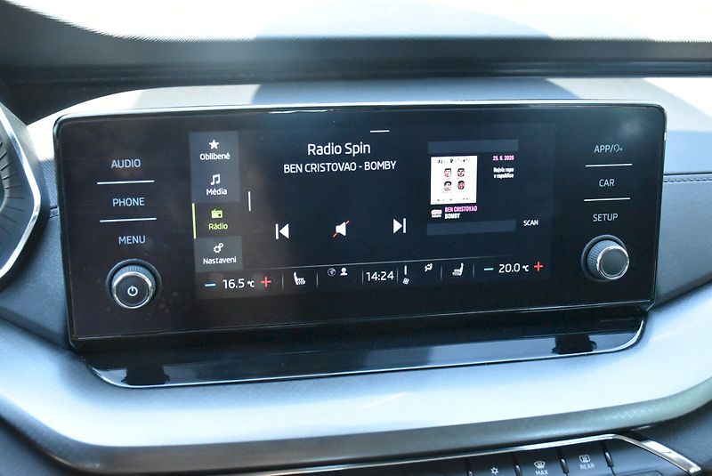 Škoda Octavia (2022) Ambition 2.0 TDI 85kW - fotka 18 z 31