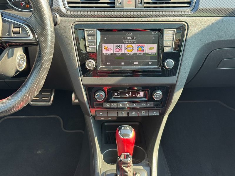 Škoda Rapid (2016) Monte Carlo 1.4 TSI DSG - fotka 19 z 37