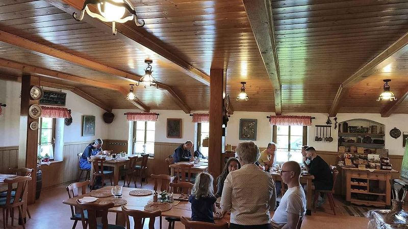 V Restauraci Motogrill u Humpolce jsme si dali poctivou dršťkovou a knedlo, zelo, vepřo.