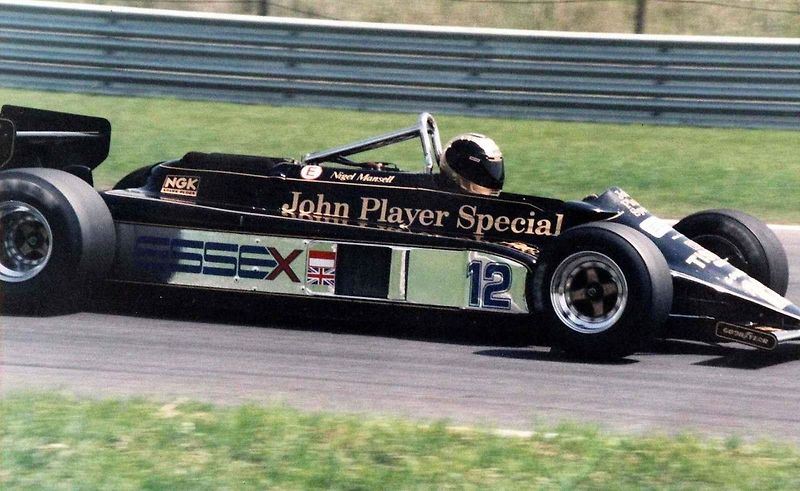 Lotus s Joaquinem Folchem za volantem.