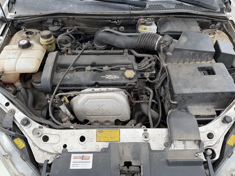 Ford Focus 1.8i - fotka 20 z 20