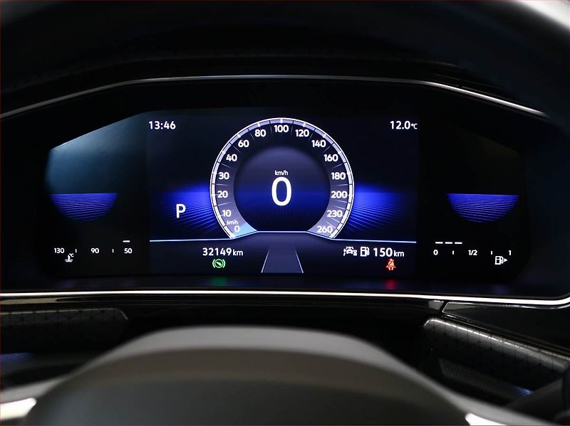 Volkswagen T-Cross (2023) 1.0 TSI - fotka 11 z 17