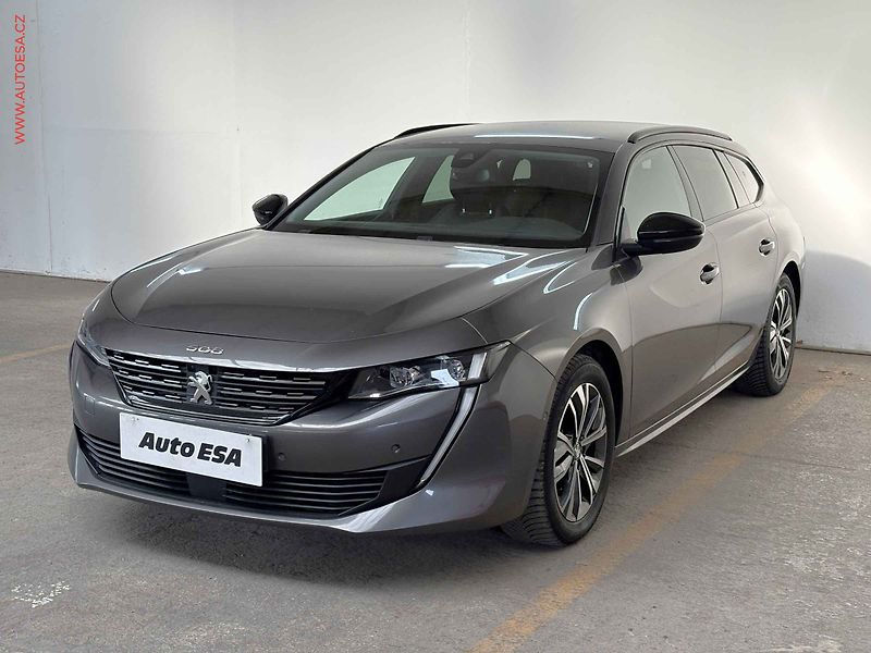 Peugeot 508 (2023) 1.5 HDi, Allure, AT, LED - fotka 3 z 15