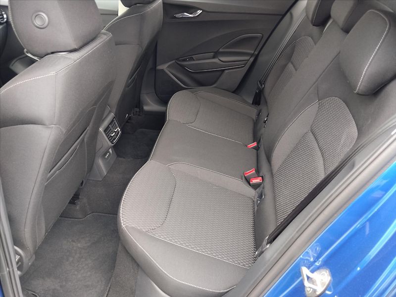 Škoda Fabia 1,0   Top Selection 1.0 TSI 85 - fotka 16 z 29
