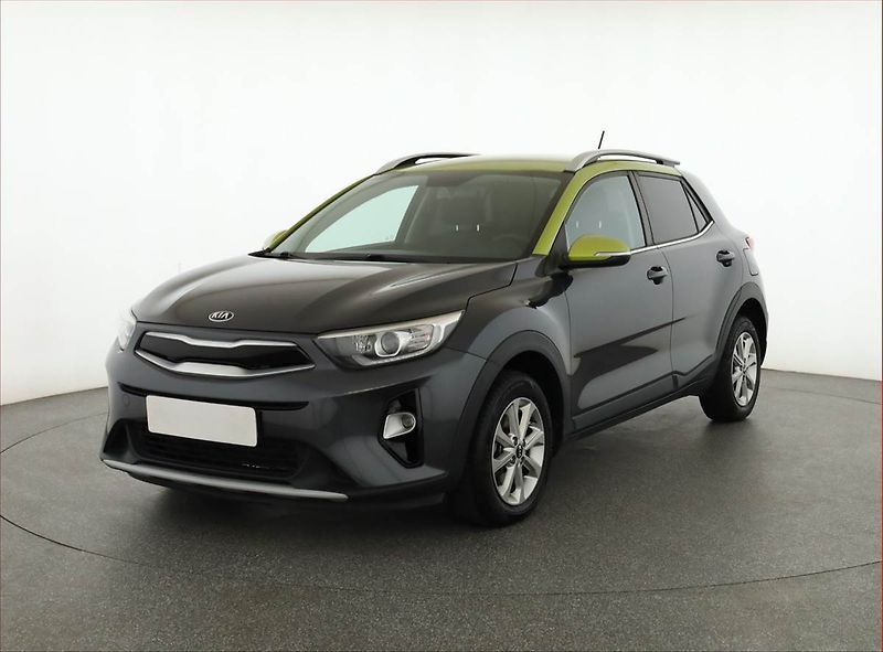 Kia Stonic (2018) 1.25 CVVT, Serv.kniha, Navi - fotka 2 z 17