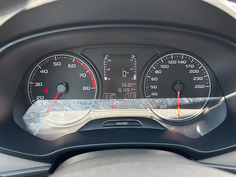 Seat Leon Reference - fotka 11 z 24