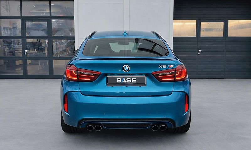 BMW X6 M - fotka 5 z 27