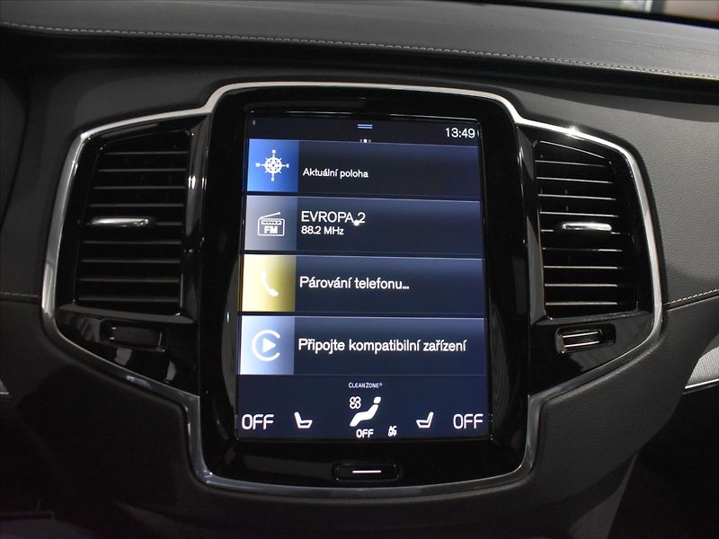 Volvo XC90 2,0 T6 AWD R-design Vzduch - fotka 20 z 26