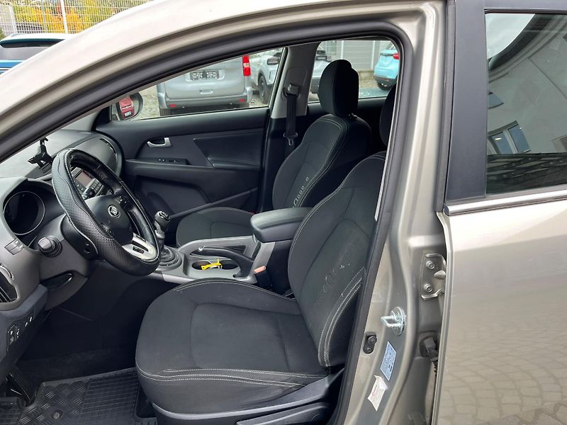 Kia Sportage - fotka 8 z 13