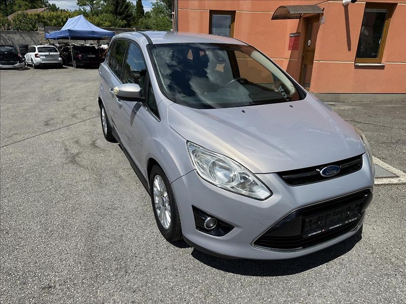 Ford C-MAX 1,6 TDCi  TITANIUM - fotka 3 z 28