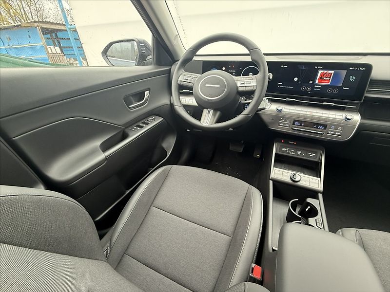 Hyundai Kona 1,6 T-GDI 132kW DCT Style - fotka 20 z 29
