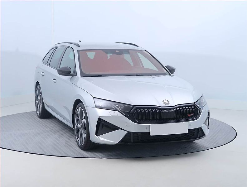 Škoda Octavia (2025) RS 2.0 TSI - fotka 1 z 16