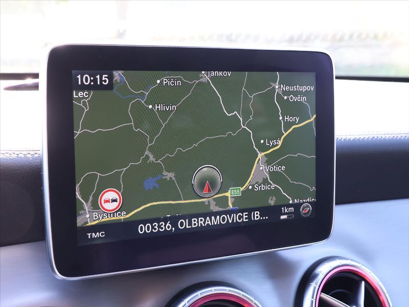 Mercedes-Benz CLA 2,0 250 160kW 4M AMG Sport SB - fotka 22 z 37