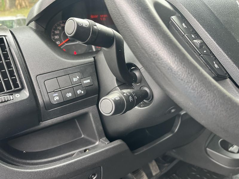 Peugeot Boxer (2023) 2,2 HDi 88 Kw , ČR, 1.MAJ - fotka 12 z 16