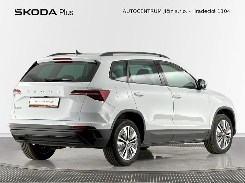 Škoda Karoq (2022) 2.0TDI 110kW Ambition - fotka 2 z 29