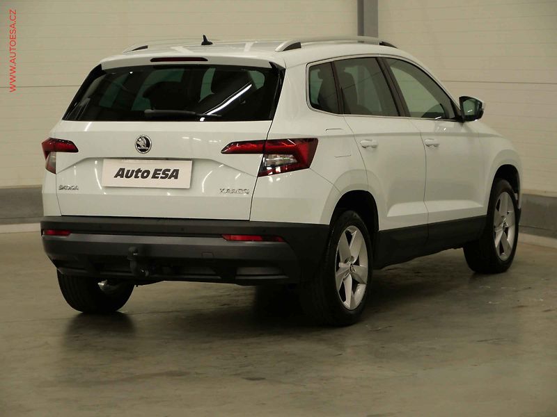 Škoda Karoq (2018) 1.6 TDi, Ambition, LED, navi - fotka 4 z 22