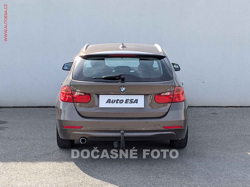 BMW Řada 3 (2015) 2.0 D 316d, AC, navi - fotka 5 z 13