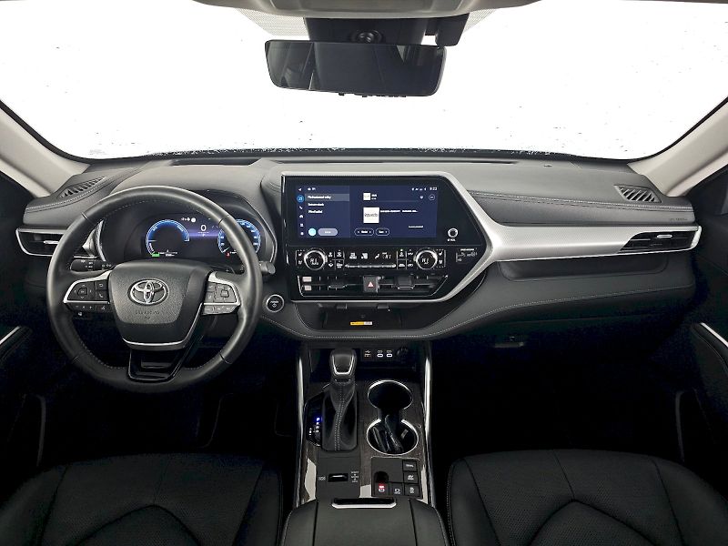 Toyota Highlander (2024) 2.5HEV 248k 4X4 EXECUTIVE - fotka 9 z 30