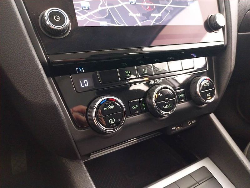 Škoda Octavia (2017) Ambition Plus 1.6 TDI - fotka 16 z 20