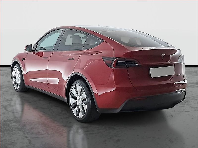 Tesla Model Y (2022) Long Range AWD 79kWh, SoH 91% - fotka 4 z 28