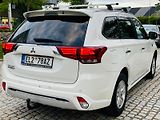 Mitsubishi Outlander 2.4i+HYBRID 4x4 SERVISKA TAŽNÉ - náhled 12