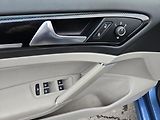 Volkswagen Golf 1.4TSi 110kW DSG HIGHLINE -DPH - náhled 23