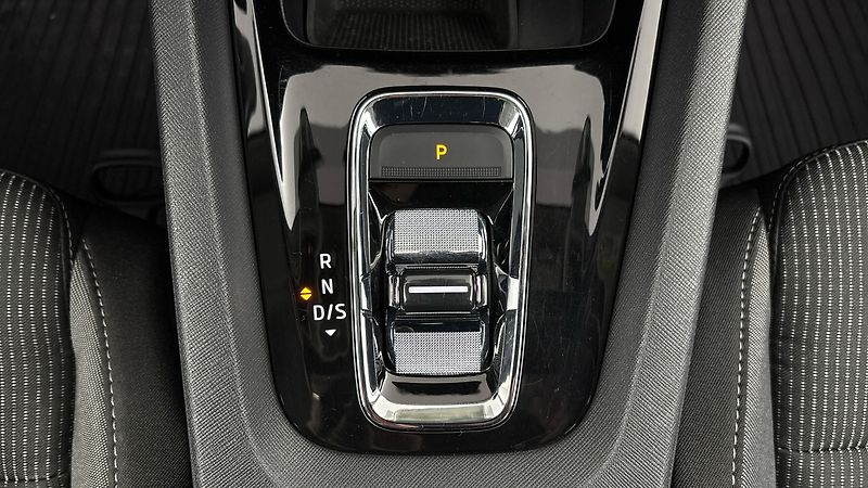 Škoda Octavia 1.4 TSI iV DSG Ambition - fotka 21 z 27