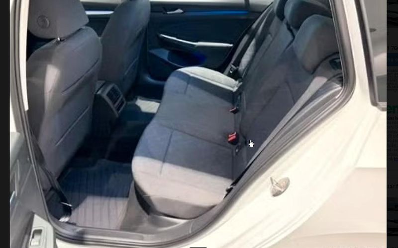 Volkswagen Golf Variant 1.5 TGI Base Ambient Kamera - fotka 3 z 12