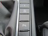Volkswagen CC (2012) 2.0TDI, ČR, Sport, bixen - náhled 22