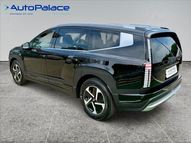 Hyundai Ioniq 9 0,0 EV 110 kWh SMART 160KW - fotka 6 z 18
