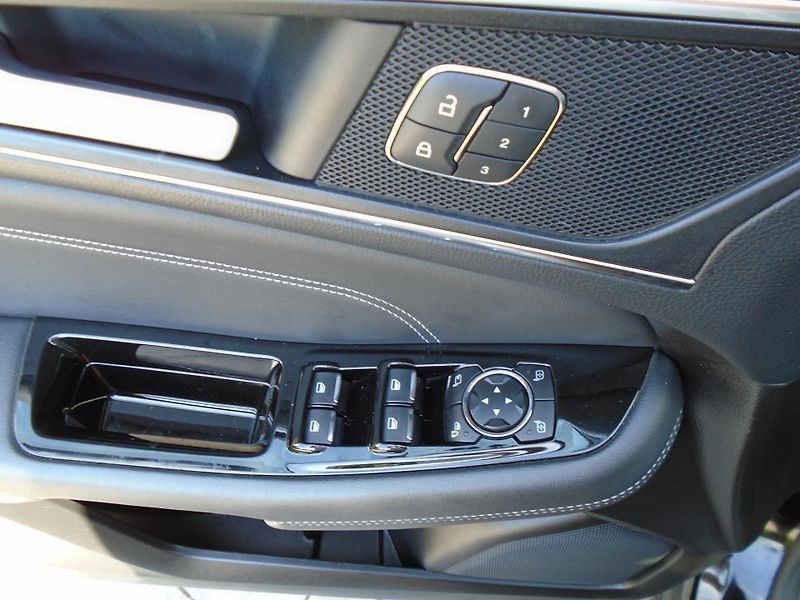 Ford Galaxy 2.0EcoBlue 140kW 8AT Titanium  - fotka 17 z 43