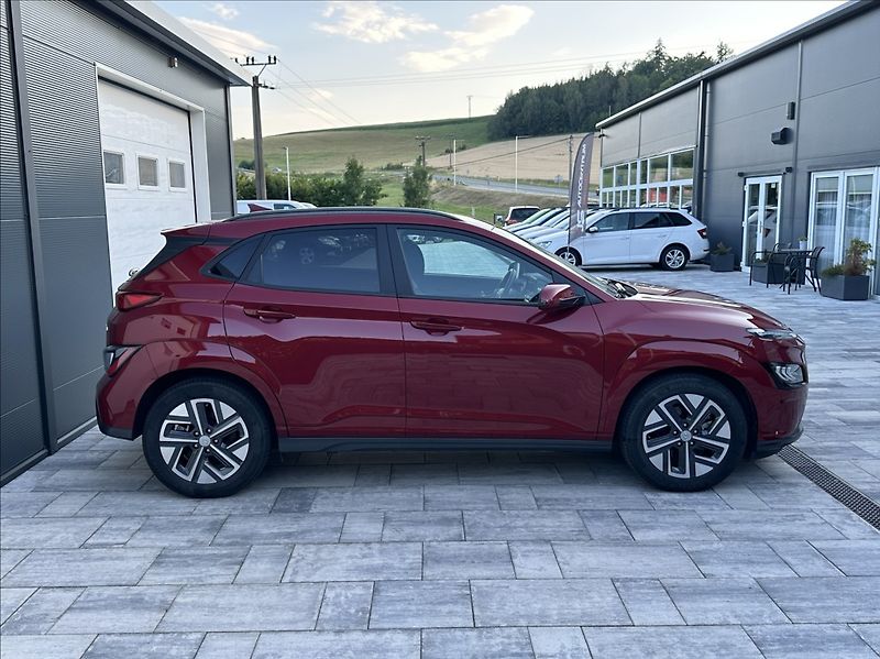Hyundai Kona 0,0 204PS  electric CZ Edition - fotka 6 z 57