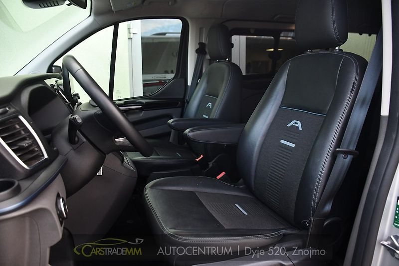 Ford Tourneo Custom 2.0EcoBlue 8MÍST ACTIVE ZÁRUKA - fotka 11 z 50