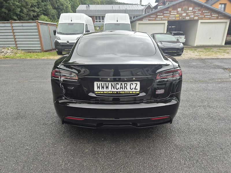 Tesla Model S PLAID PERFORMANCE - fotka 8 z 47