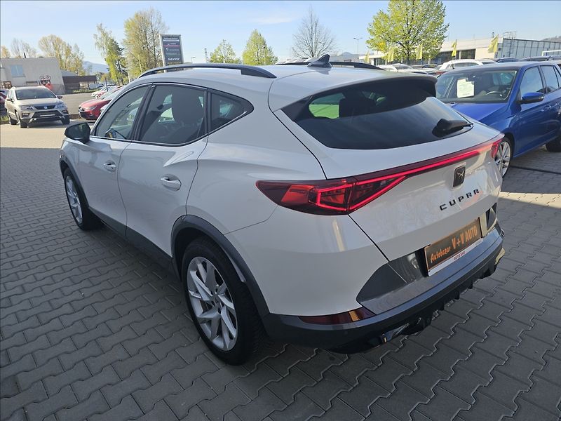 Cupra Formentor 1,4 eTSi 150KW eHYBRID DSG - fotka 10 z 48