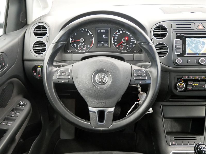 Volkswagen Golf Plus - fotka 16 z 23